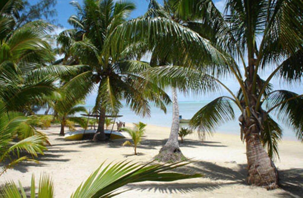 Paparei Beachfront Bungalows, Aitutaki Arutanga Exterior photo